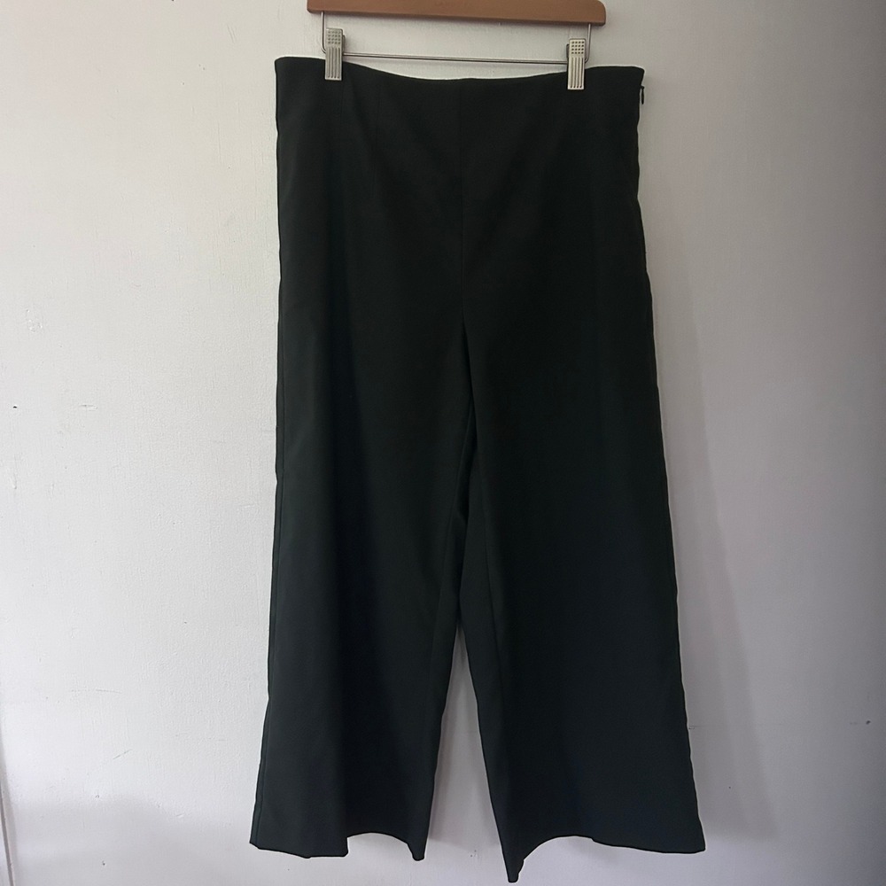 LOFT Womens Wide Leg Crop Pants Green Side Zip Size 6 NWT Coastal Preppy